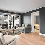 With Garden, 2 Floors, 240m2 * Oslo