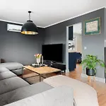 With Garden, 2 Floors, 240m2 Villa *