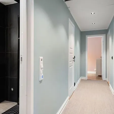 With Garden, 2 Floors, 240m2 别墅