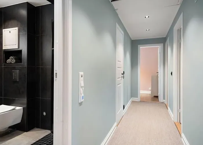 With Garden, 2 Floors, 240m2 Villa