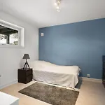 With Garden, 2 Floors, 240m2