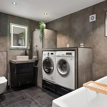 Willa With Garden, 2 Floors, 240m2